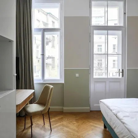 Apart-hotel Numa Flow 4*