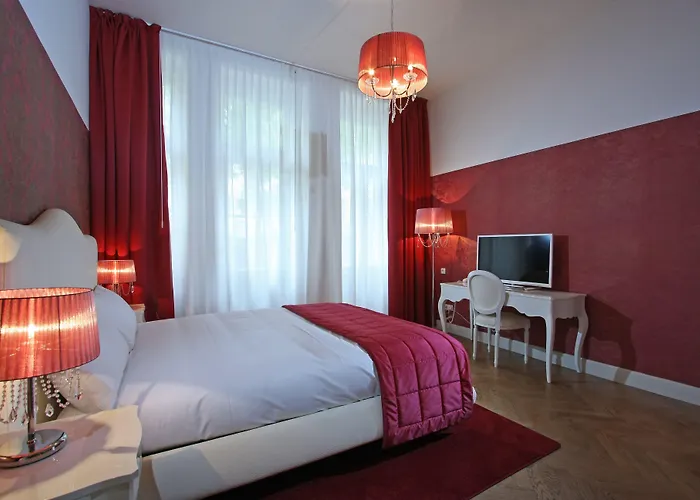 Aparthotel Numa Flow 4*