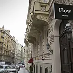 Numa Flow Апарт-отель